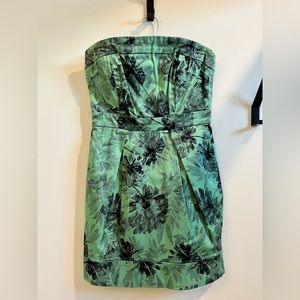Cute strapless summer mini dress